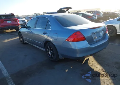 2007 Honda Accord 2.4 Lx from USA, damaged, VIN 1HGCM554X7A139715